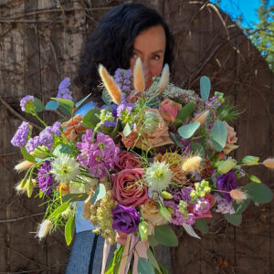 PODSTAWOWY KURS FLORYSTYCZNY, SZKOLENIE FLORYSTYCZNE OD PODSTAW, NAUKA FLORYSTYKI, KURS STACJONARNY, GRETAFLOWERS ACADEMY, KWIACIARNIA GRETAFLOWERS W BORÓWCU, AKADEMIA FLORYSTYKI, SZKOŁA FLORYSTYCZNA, SZKOLENIA FLORYSTYCZNE